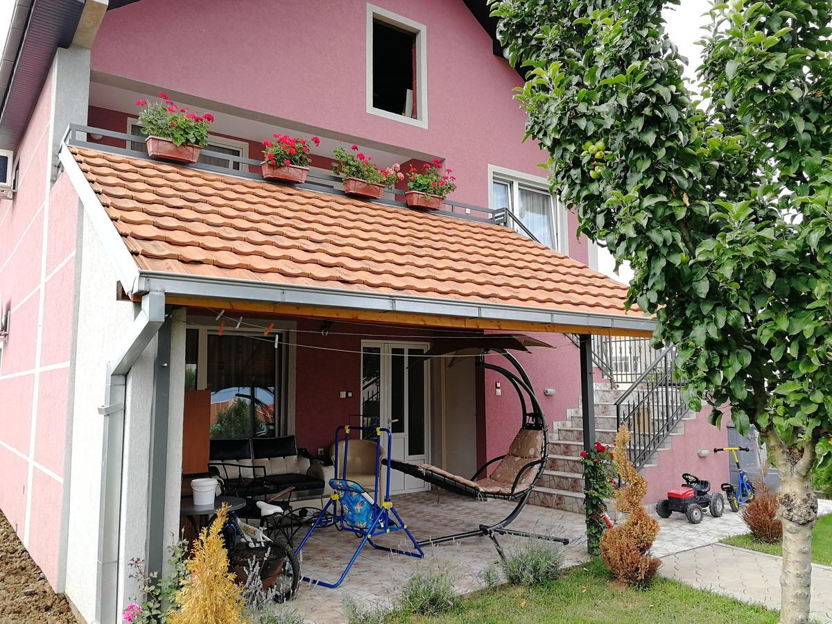 Apartments "Predah Kod Baraca" Ниш Экстерьер фото
